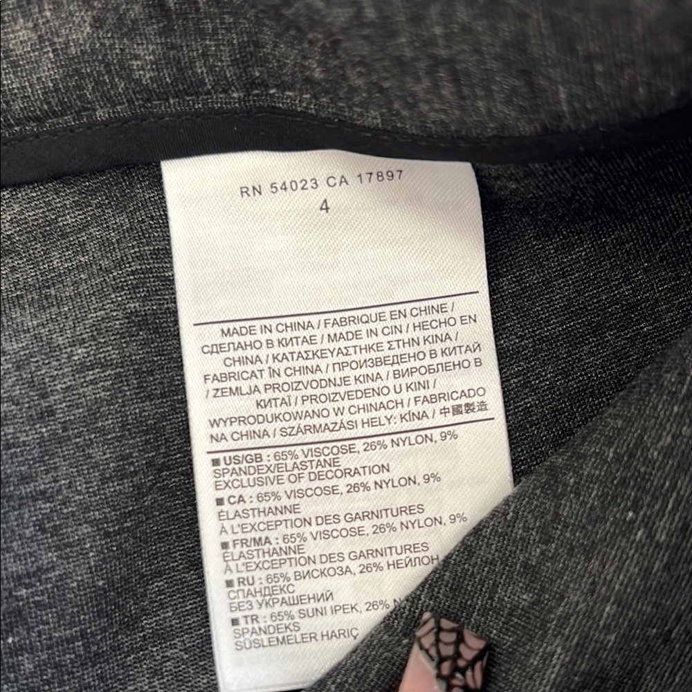 NWT Banana Republic Charcoal Gray High-Rise Skinny Everywhere Ponte Pants size 4 - Picture 11 of 12